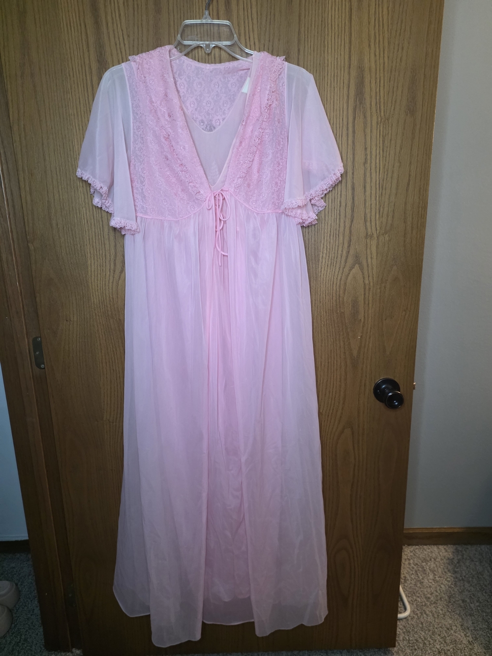 Vintage '60's Women's Nylon Lace Sheer Pink Peignoir Pajama Robe Set